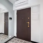Kasztelanska Old Town Deluxe Wawelofts Apartment Krakow